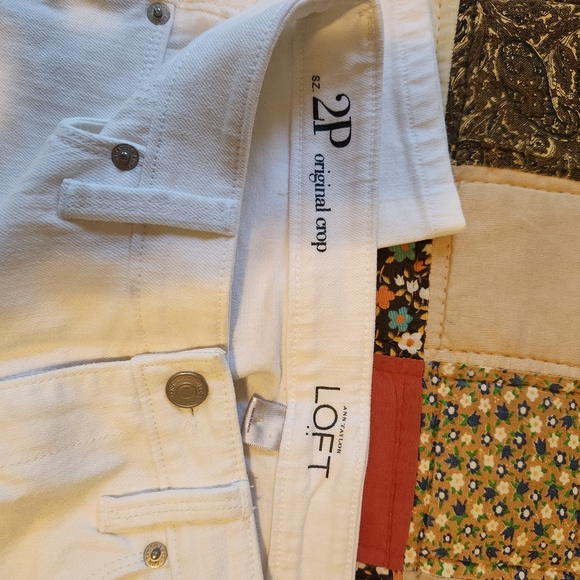 Ann Taylor Loft Crop Jeans - Picture 3 of 4